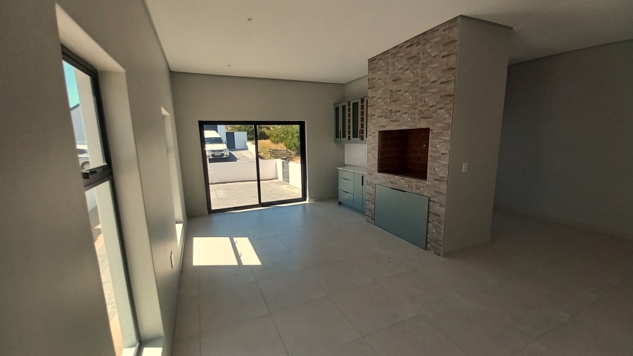 3 Bedroom Property for Sale in Shelley Point Western Cape